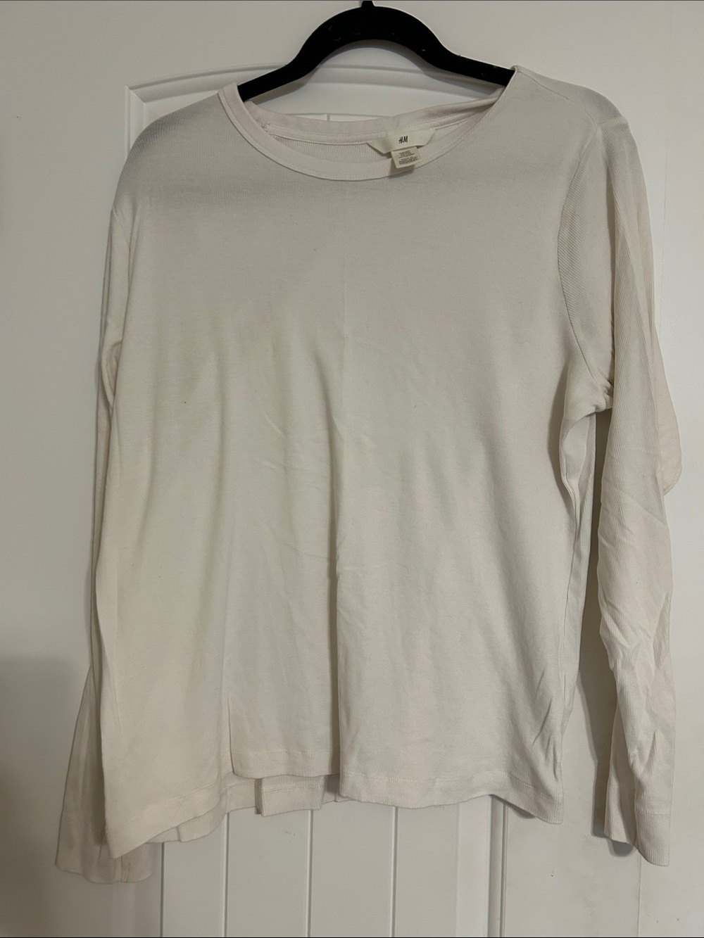 H&M Off-White Long Sleeve Crewneck Top